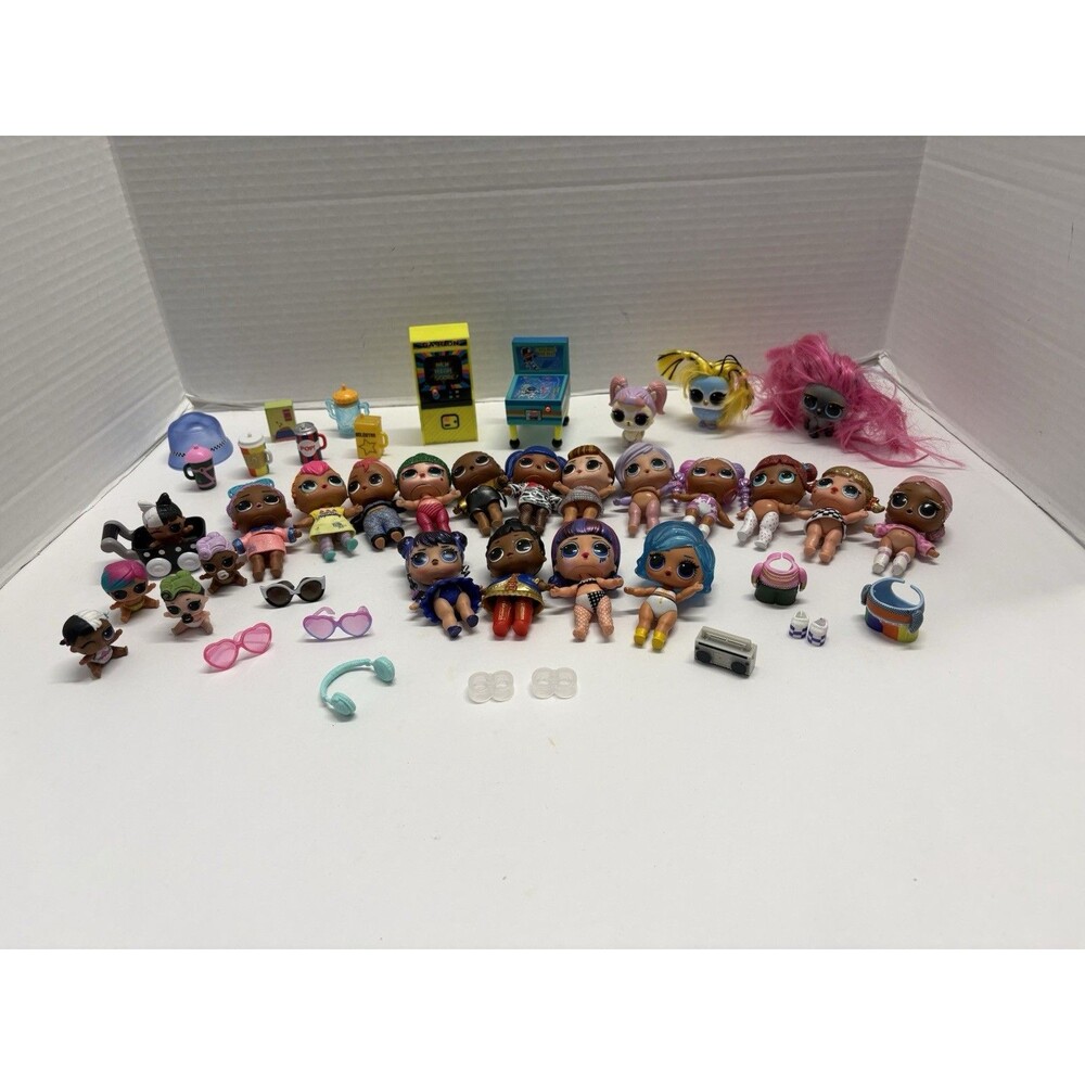 Lol Surprise Doll Mix Lg. Lot Of Dolls Babies Pets Accessories Arcade Machines